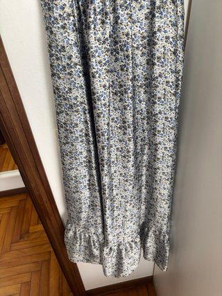 Vestido largo floral Zara