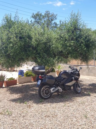 BMW F 800 GT