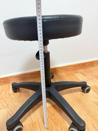 Taburete Giratorio Profesional Ajustable