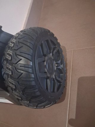 Hoverboard SISIGAD 8.5 con Luces y Altavoz