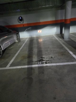 Alquilo plaza garaje
