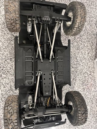 Crawler Vanquish Products Blanco
