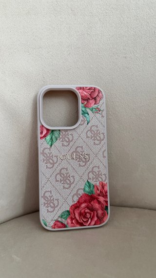 Funda Guess iPhone 16 Pro Beige Rosas, con envío