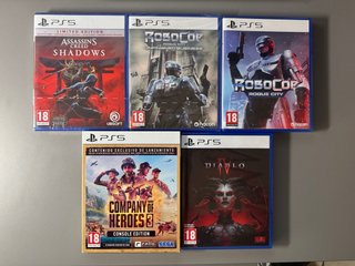Assassin's Creed PS5 Heroes lote Robocop Diablo