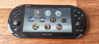 PSVita Slim Negra