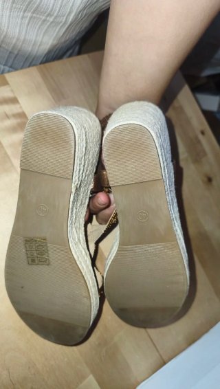 Sandalias cuña talla 40
