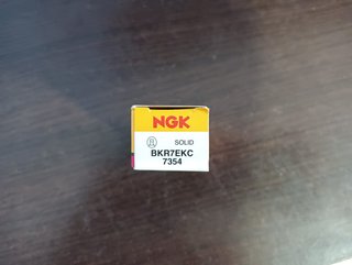 Bujía NGK 7354 BKR7EKC