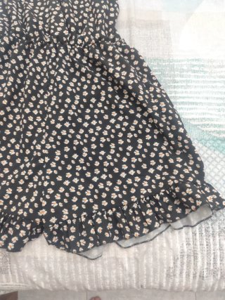 Mono corto floral negro