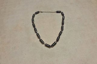 Collar bisutería diseño moderno