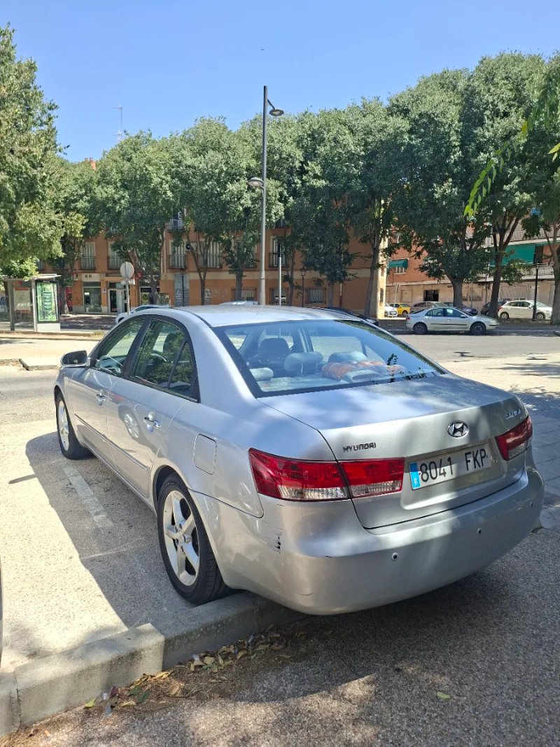 Hyundai Sonata 2007 - foto 1