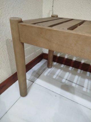 Banco de madera para jardín