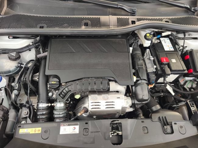 Peugeot 2008 2022, foto 30