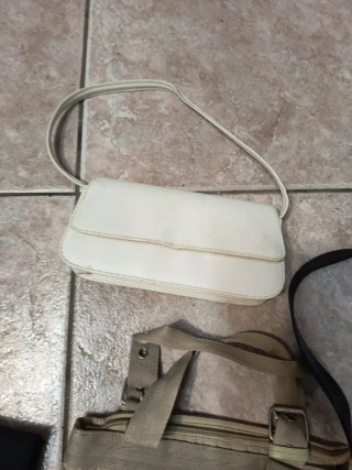Lote 3 Bolsos y 3 Carteras