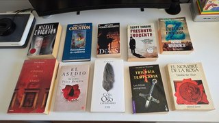 Urge:Lote 64 libros de temática muy variada