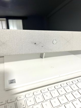 HP Pavilion All-In-One 27” | Intel i7 (10ª gen)
