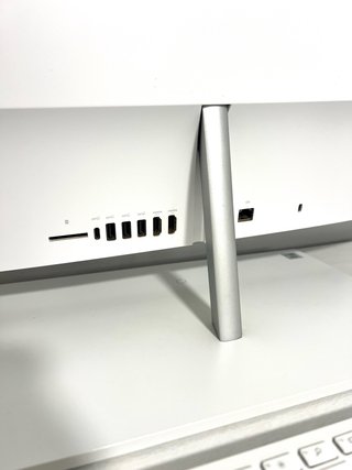 HP Pavilion All-In-One 27” | Intel i7 (10ª gen)