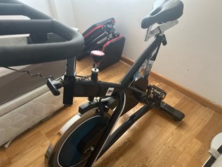 Bicicleta Estática BH FITNESS ZS600