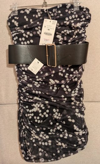 Vestido negro lunares con cinturón