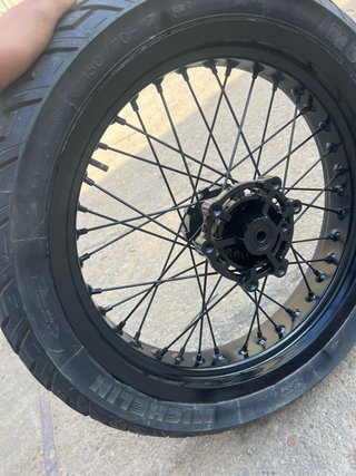 Llanta Trasera Moto 130/70-17