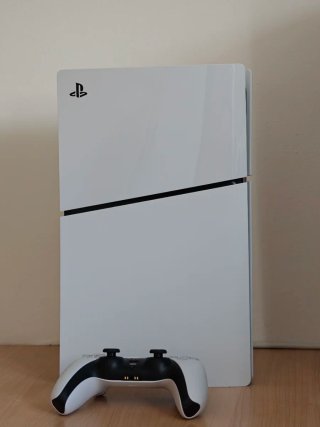 PS5 Slim con Lector + Mando + Pack 4 Juegos Top