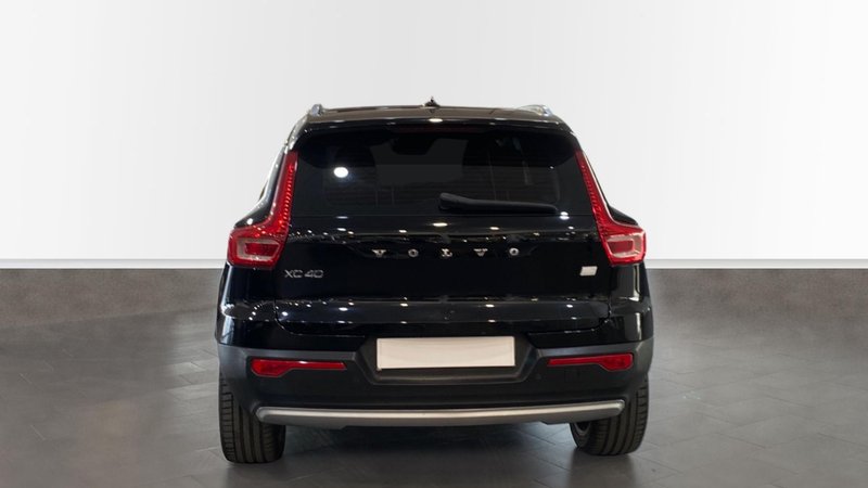 Volvo XC40 2021, foto 7
