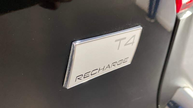 Volvo XC40 2021, foto 17