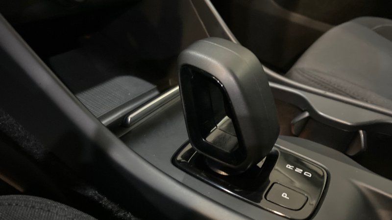 Volvo XC40 2021, foto 20