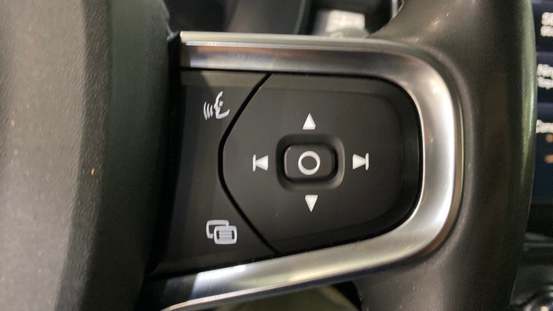 Volvo XC40 2021, foto 22