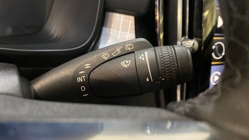 Volvo XC40 2021, foto 23