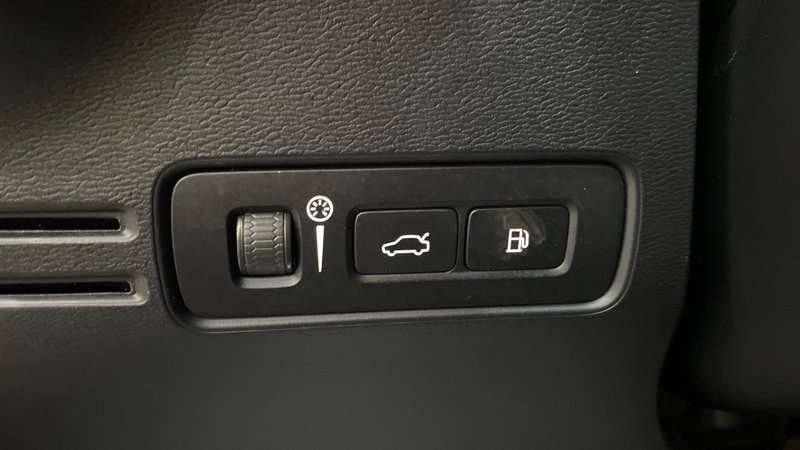 Volvo XC40 2021, foto 26