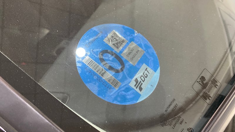 Volvo XC40 2021, foto 29