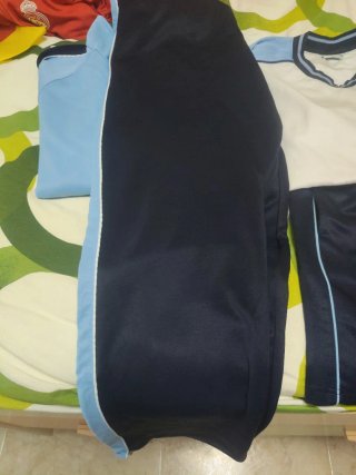 Chándal completo azul y blanco Talla M