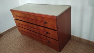 Cómoda de madera y cristal beige/marrón