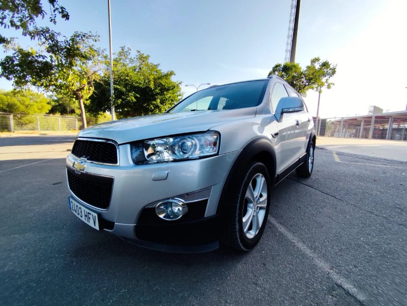 Chevrolet Captiva 2011 - foto 1