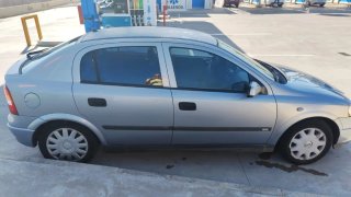 Opel Astra 2000