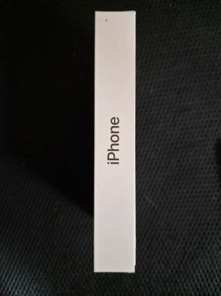Vendo iPhone 16e (128 GB) en estado impecable.