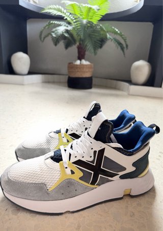Zapatillas Munich Clik Talla 43