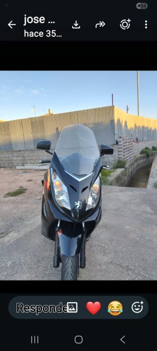 Peugeot Satelis 125cc Maxi Scooter Negra