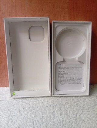 Caja IPHONE 15
