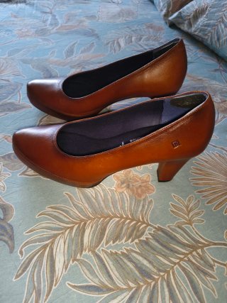 Zapatos mujer Fluchos Marrones Talla 38