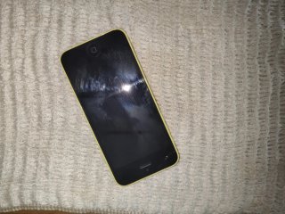 iPhone 5c Amarillo