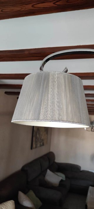 Lámpara colgante alargada comedor