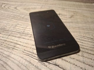BlackBerry Z10 Teléfono Móvil Negro