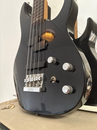 Bajo eléctrico Washburn Mercury MB-4 Vintage 90’s