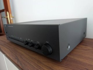 Amplificador NAD C 340
