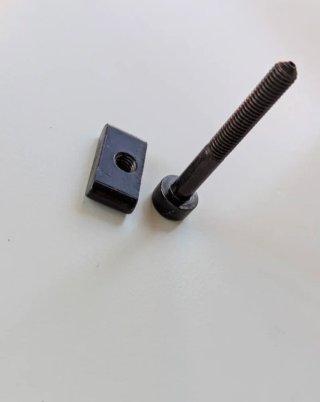 Tornillo y tuerca Stokke Trona