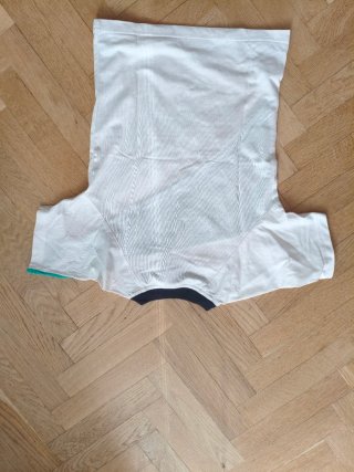 Camiseta deportiva SAFA talla 6.