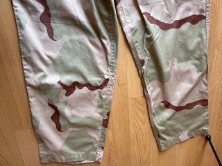 Pantalón táctico camuflaje desierto