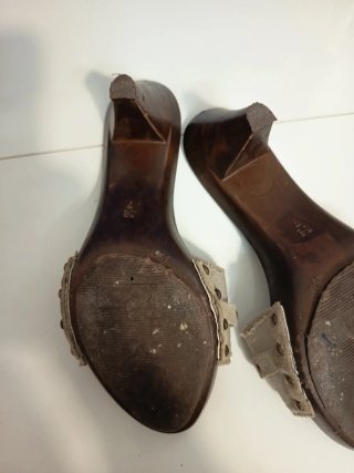 Zuecos Vives Talla 38