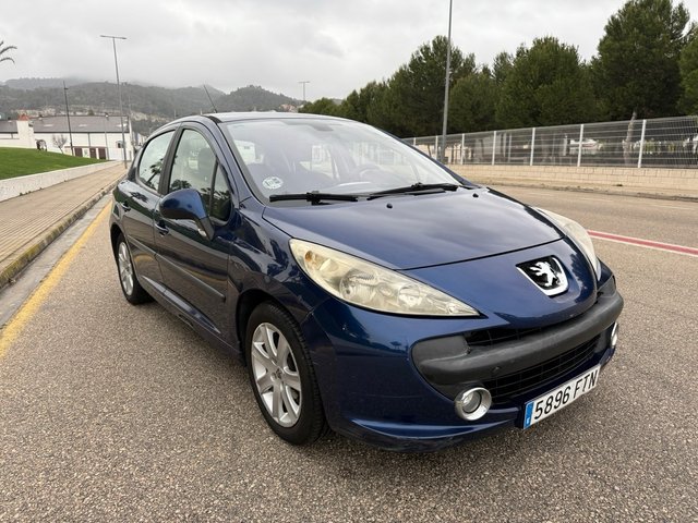 Peugeot 207 , 1.4 hdi 75 cv